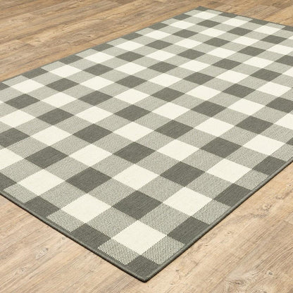 4' X 6' Gray and Ivory Indoor Outdoor Area Rug