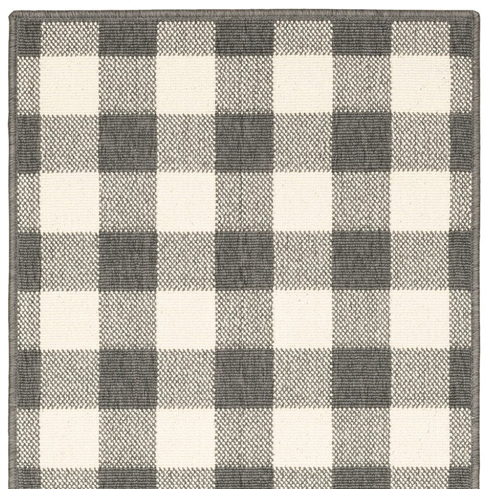 8' Gray And Ivory Round Gingham Indoor Outdoor Area Rug