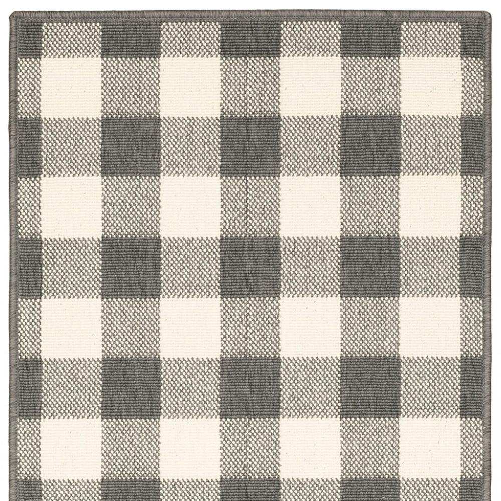 4' X 6' Gray and Ivory Indoor Outdoor Area Rug