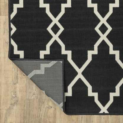 8' Black And Ivory Indoor Outdoor Runner Rug