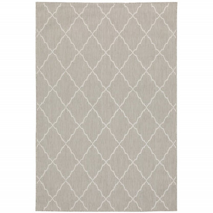 7' X 9' Gray And Ivory Indoor Outdoor Area Rug