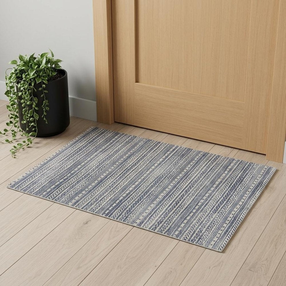 5' X 8' Navy Blue Decorative Stripes Area Rug