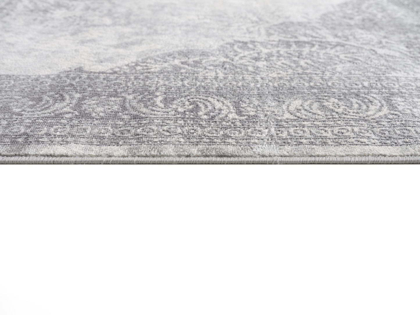 5' X 8' Gray Distressed Medallion Area Rug