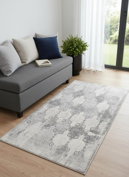 2' X 3' Gray Distressed Trellis Pattern Scatter Rug