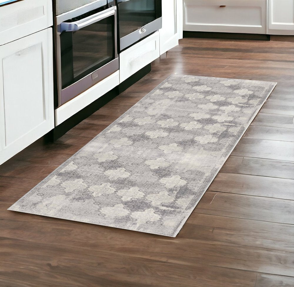 4' X 6' Gray Distressed Trellis Pattern Area Rug