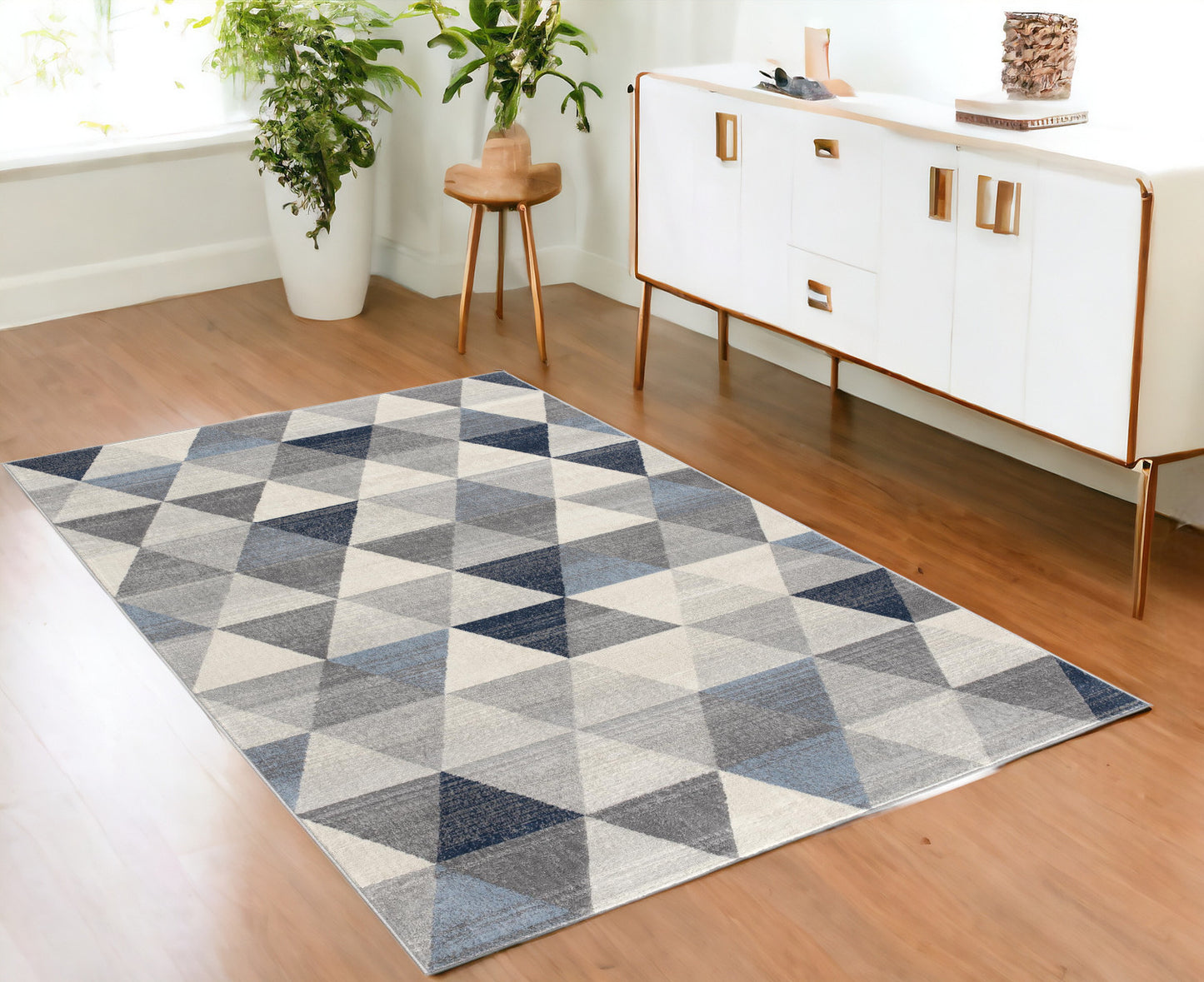 5' X 8' Navy Blue Geometric Diamond Area Rug