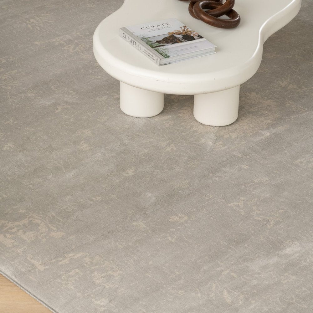 5' X 8' Modern Gray Distressed Area Rug