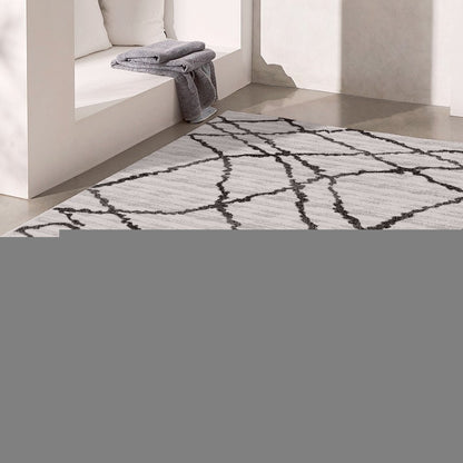 4' X 6' Gray And Black Modern Abstract Area Rug