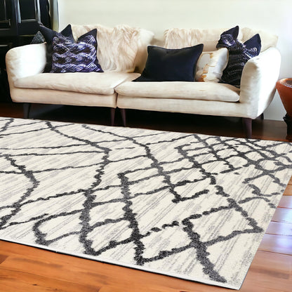 7' X 9' Gray And Black Modern Abstract Area Rug