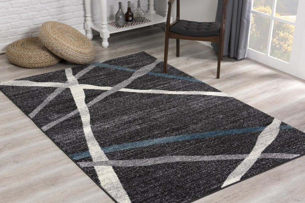 5' X 8' Distressed Black And Gray Abstract Area Rug