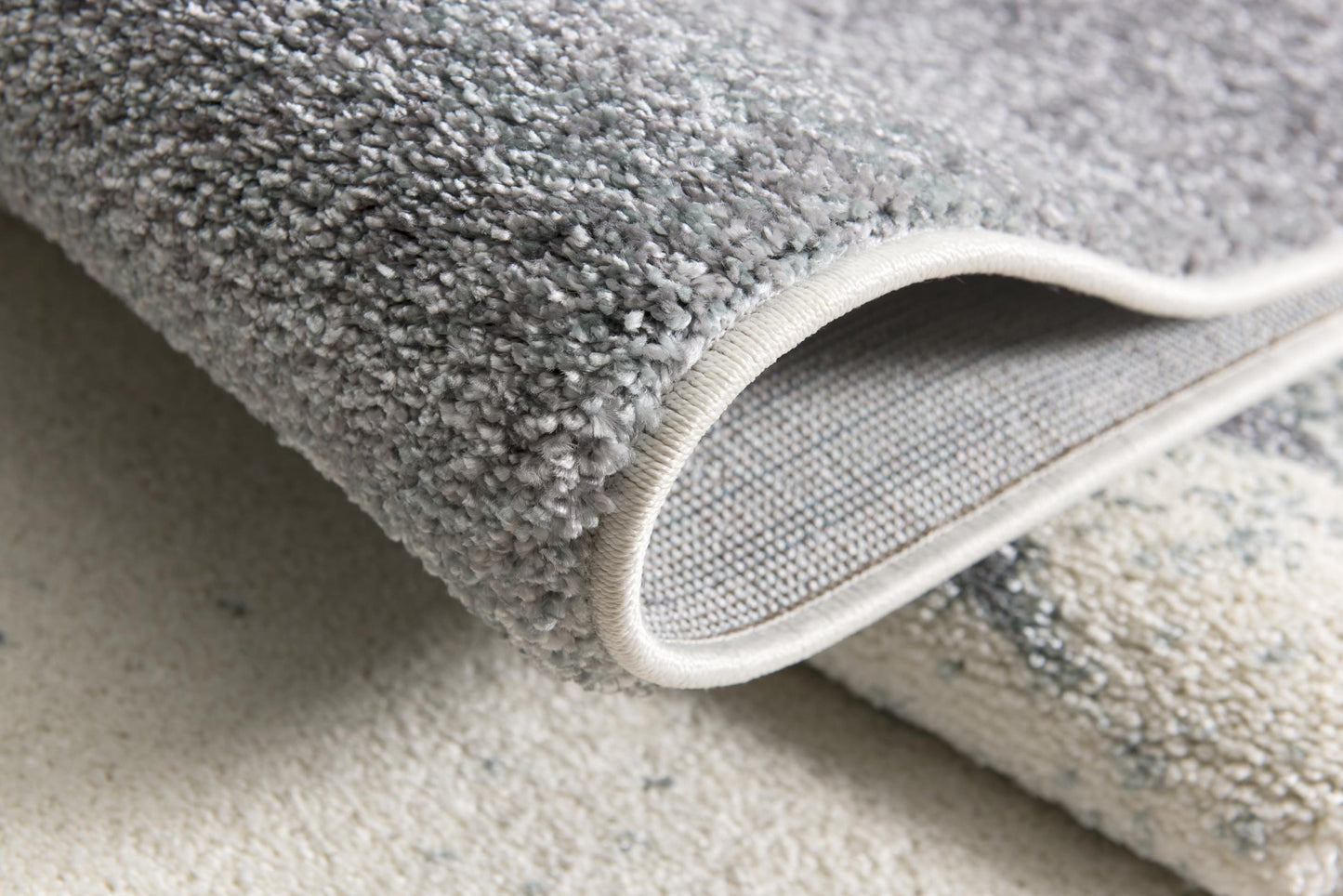 7' X 9' White And Blue Abstract Strokes Area Rug