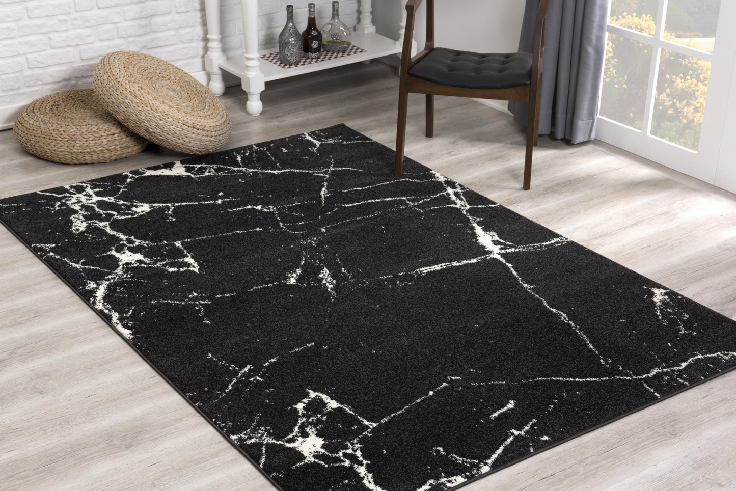 7' X 9' Black And White Abstract Breakage Area Rug