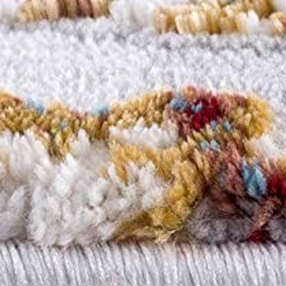 4' X 6' Abstract Beige And Gold Modern Area Rug