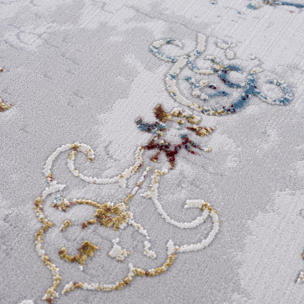 4' X 6' Gray And Beige Distressed Ornate Area Rug