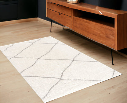 3' X 5' Ivory Modern Uneven Lattice Area Rug