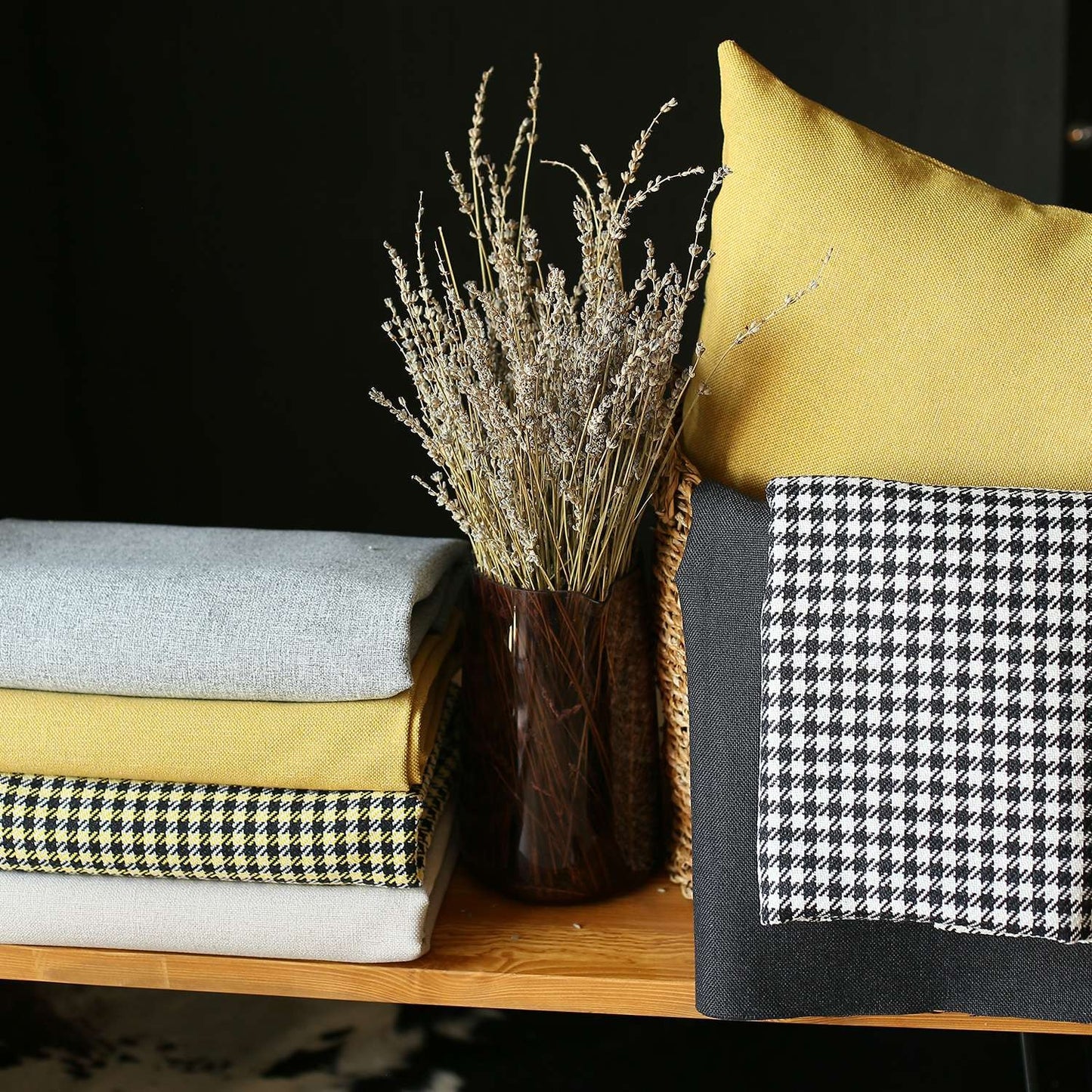 Set Of 2 Yellow Mid Houndstooth Lumbar Pillow Covers