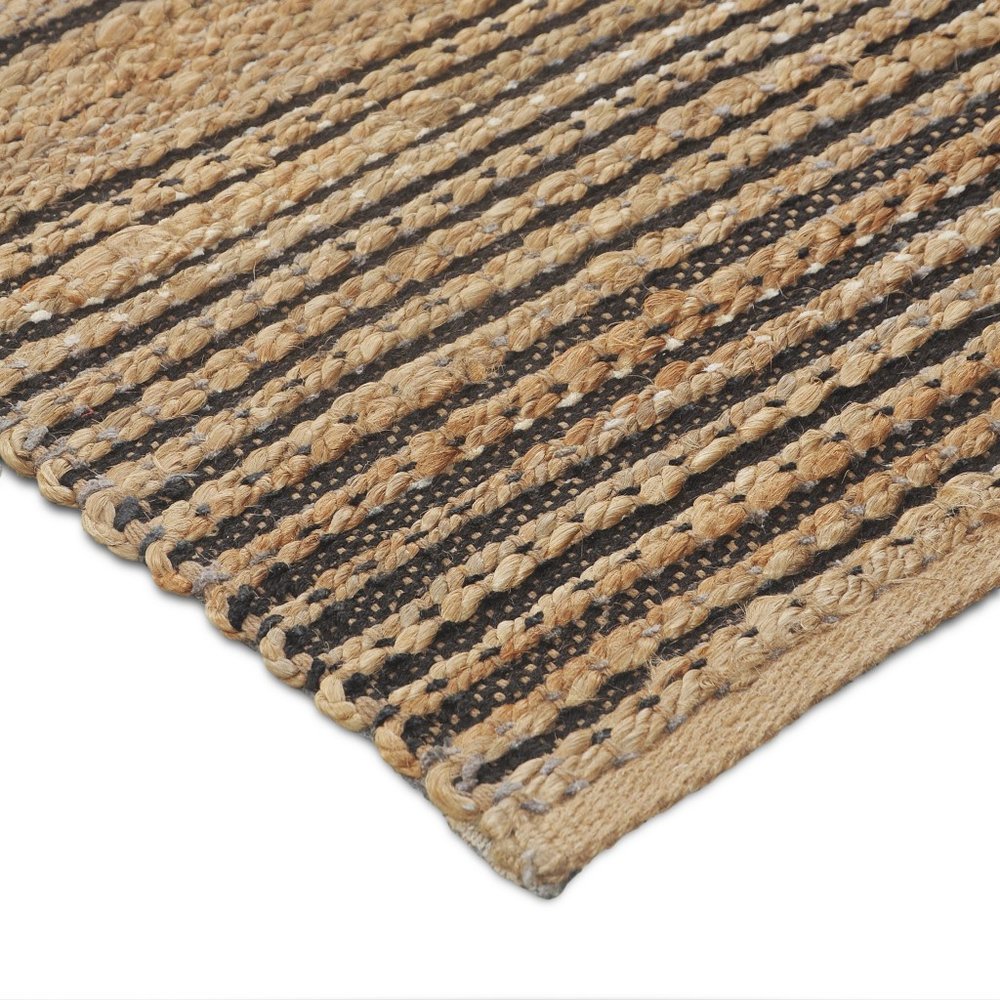 5' X 8' Tan And Black Jute Flatweave Handmade Area Rug