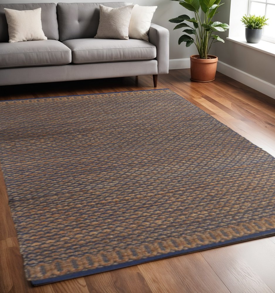 8' X 10' Tan and Blue Detailed Lattice Area Rug