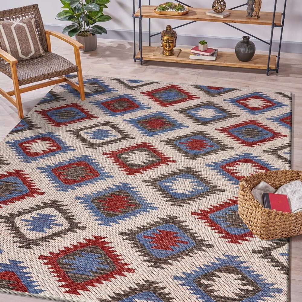 5' X 7' Red and Blue Geometric Diamonds Area Rug
