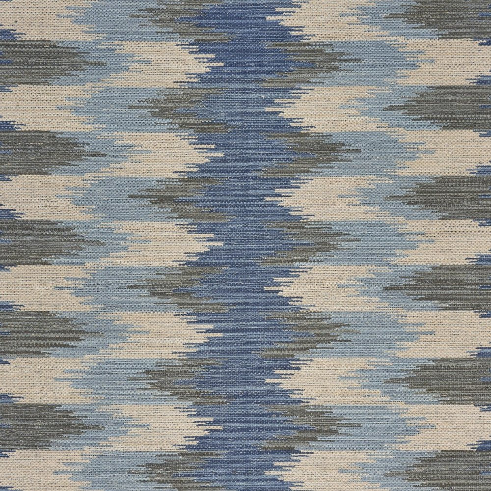 5' X 7' Blue and Cream Ikat Pattern Area Rug