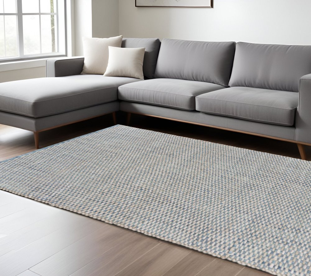 8' X 10' Blue and Beige Toned Area Rug
