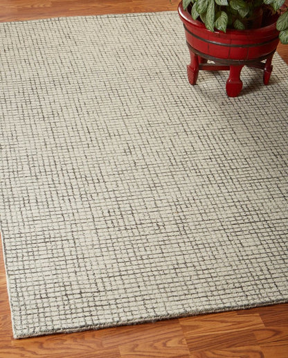 5' X 8' Ivory Wool Hand Loomed Area Rug