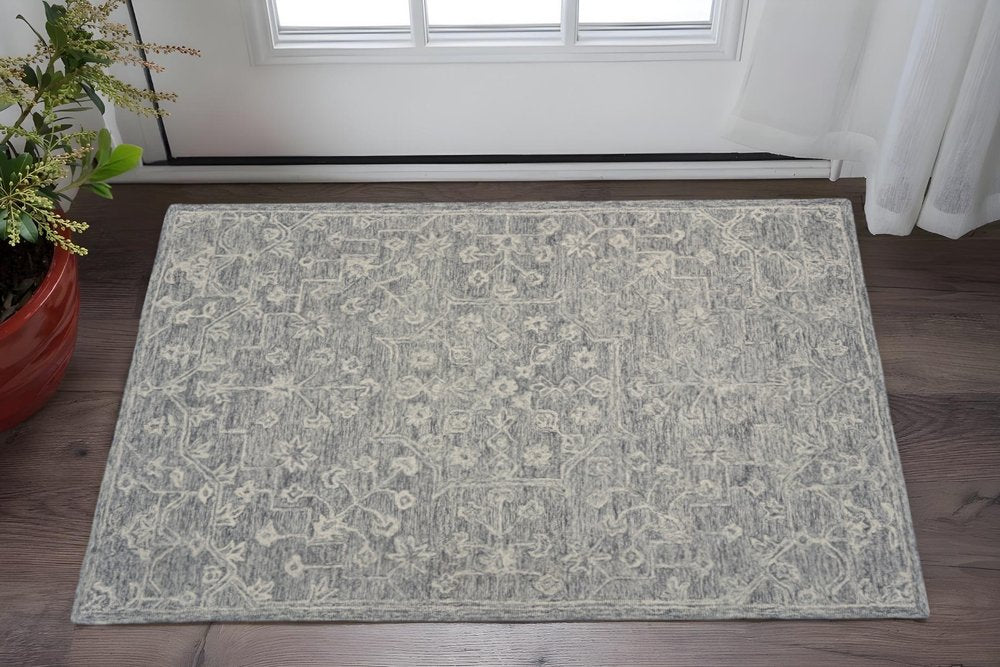 8’ Round Gray Floral Finesse Area Rug