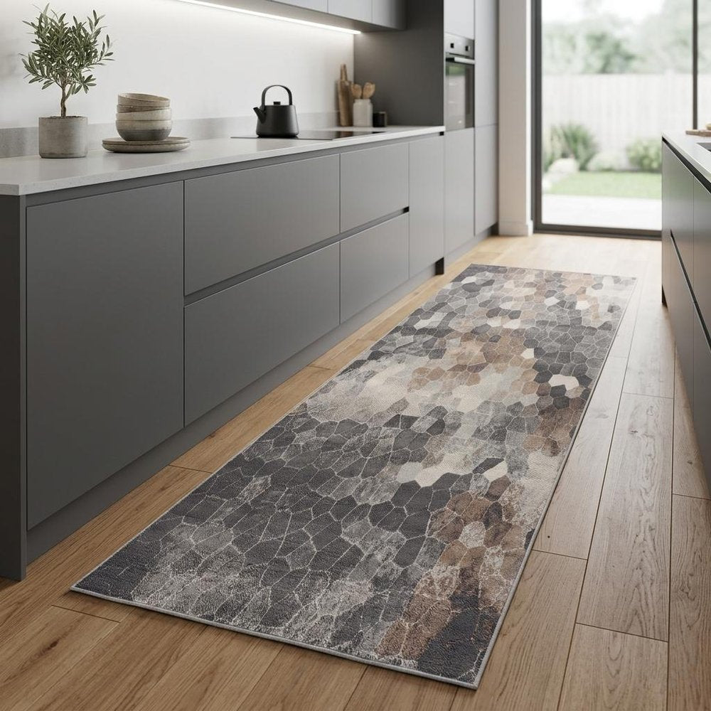 5' X 8' Beige Cobblestone Pattern Area Rug