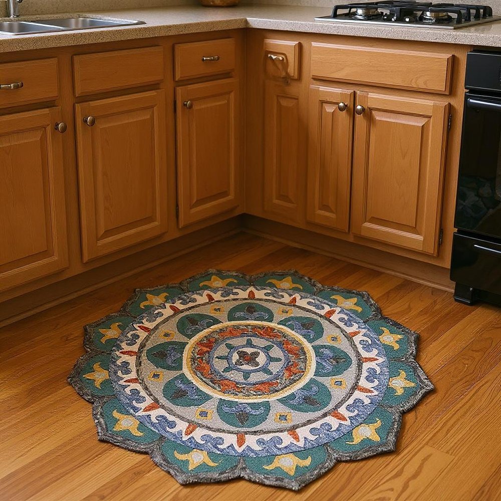 4' Green And Ivory Wool Hand Hooked Round Rug