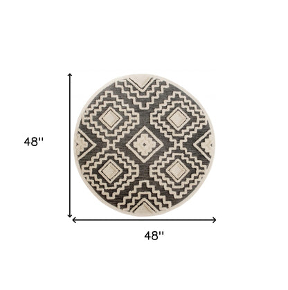 6' Round Gray and Cream Geometric Area Rug