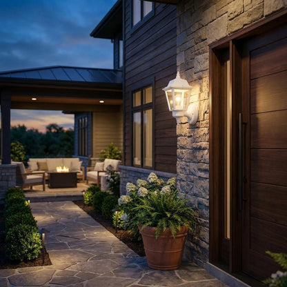 White Cast Aluminum Outdoor Wall Light