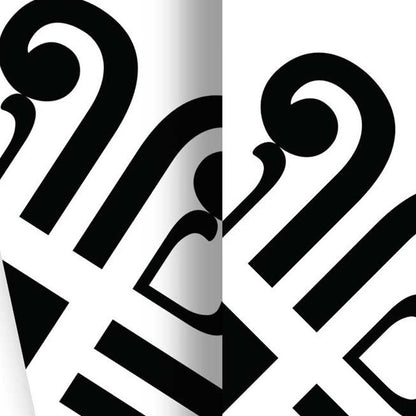 7" X 7" Black and White Daisy Peel and Stick Removable Tiles