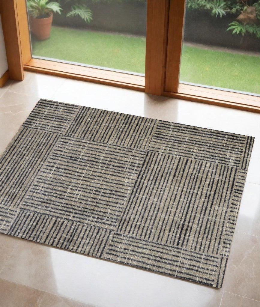 2' X 3' Modern Geo Lines in Squares Washable Floor Mat