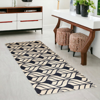 2' X 6' Graphite and Tan Abstract Leaves Washable Runner Rug