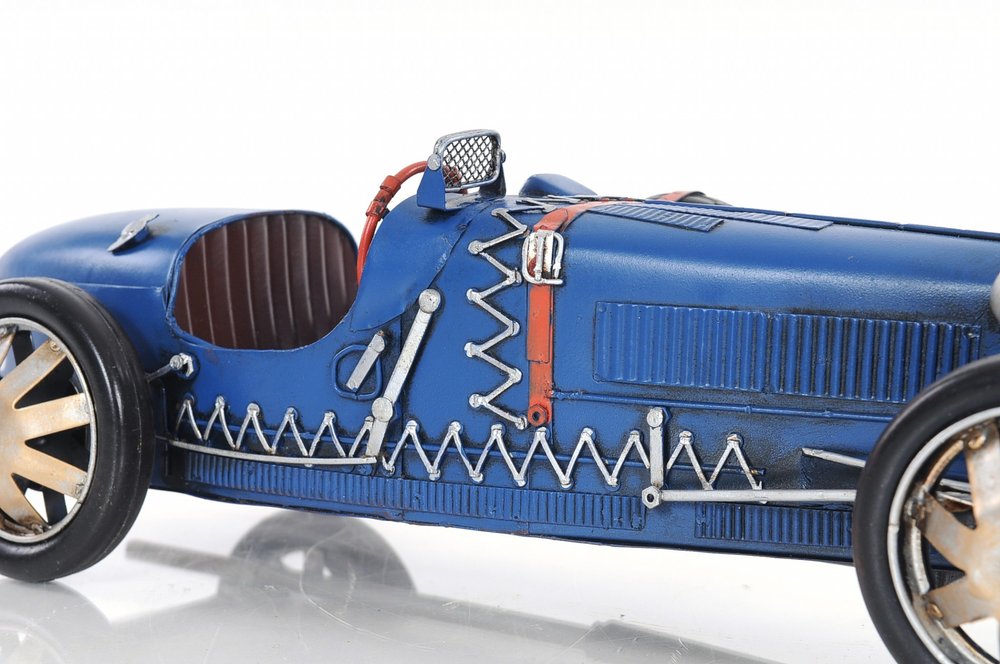 Bugatti Type 35 Sculpture