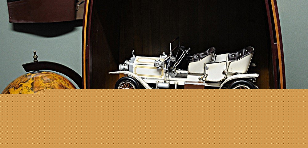 8" Silver Metal Hand Painted Model Car Tabletop Sculpture