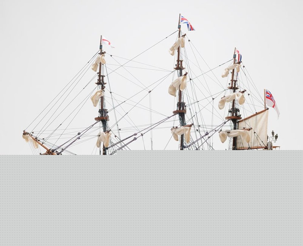 36" Wood Brown Solid Wood Hand Painted HMS Victory Exclusive Edition Model Boat