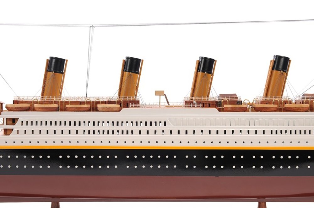 14" Black And Red Solid Wood Hand Painted Boat Model Boat