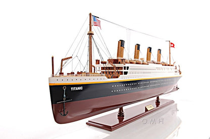 11" Black And Red Solid Wood Hand Painted Boat Model Boat