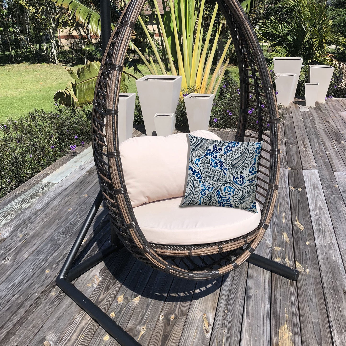 14" X 20" White And Blue Blown Seam Paisley Lumbar Indoor Outdoor Pillow