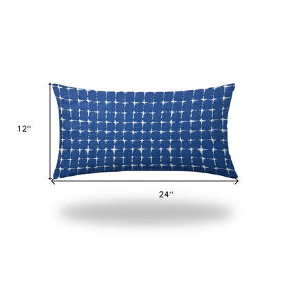 14" X 24" Blue And White Zippered Gingham Lumbar Indoor Outdoor Pillow Cover