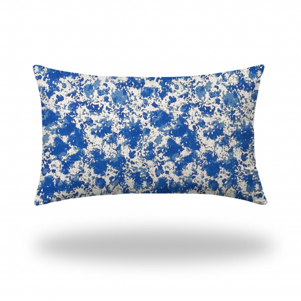 12" X 16" Blue And White Crab Enveloped Lumbar Indoor Outdoor Pillow Cover