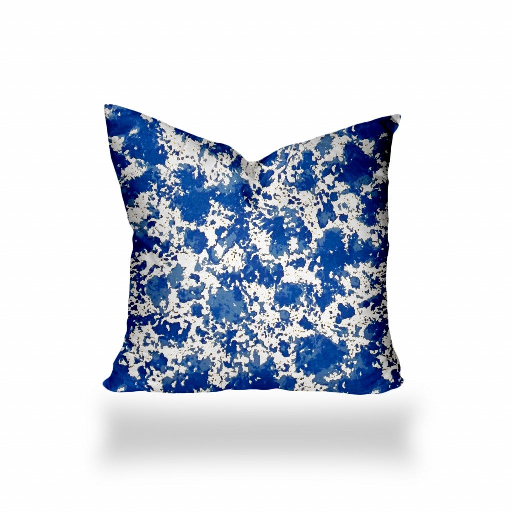 12" X 16" Blue And White Crab Enveloped Lumbar Indoor Outdoor Pillow Cover