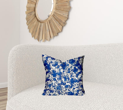 12" X 16" Blue And White Crab Enveloped Lumbar Indoor Outdoor Pillow Cover