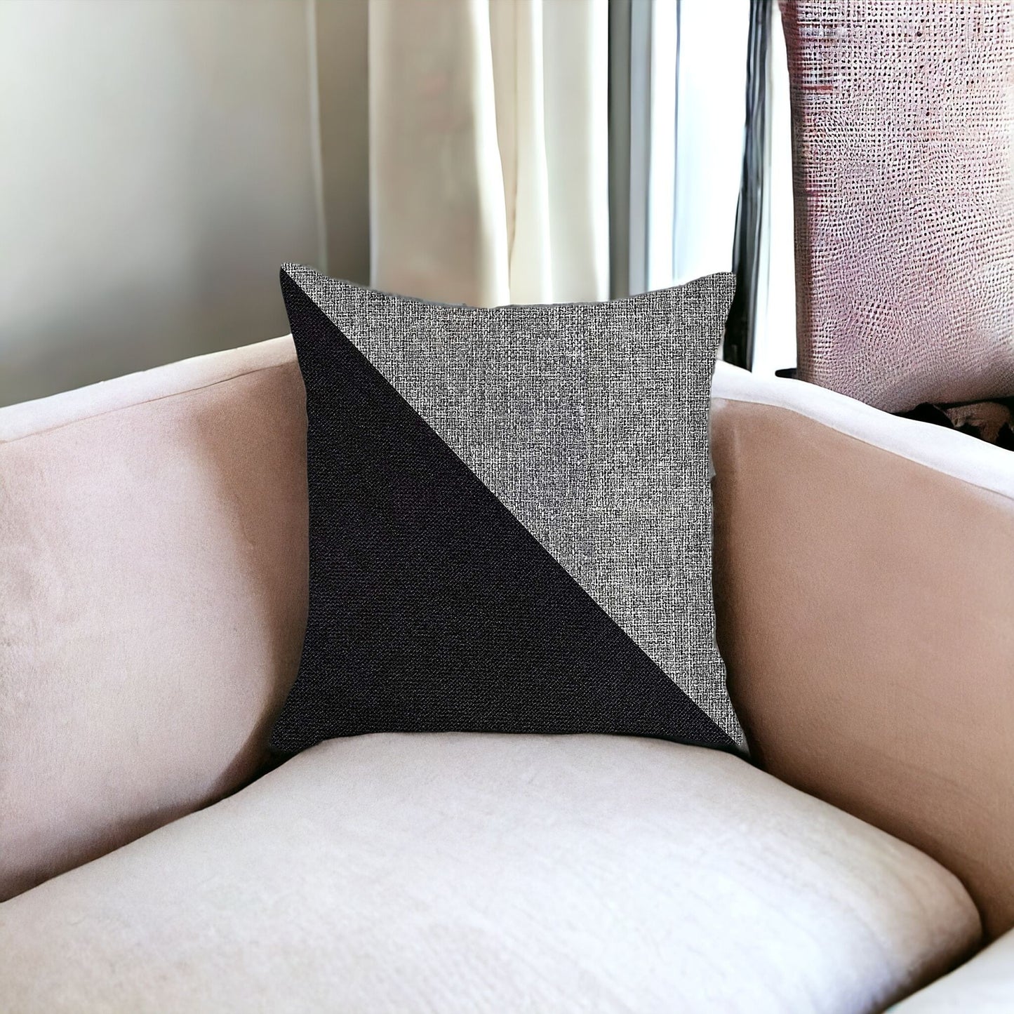 18" X 18" Grey And Black Geometric Zippered Handmade Polyester Throw Pillow Cover