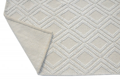 6' X 9' Ivory Geometric Handmade Area Rug