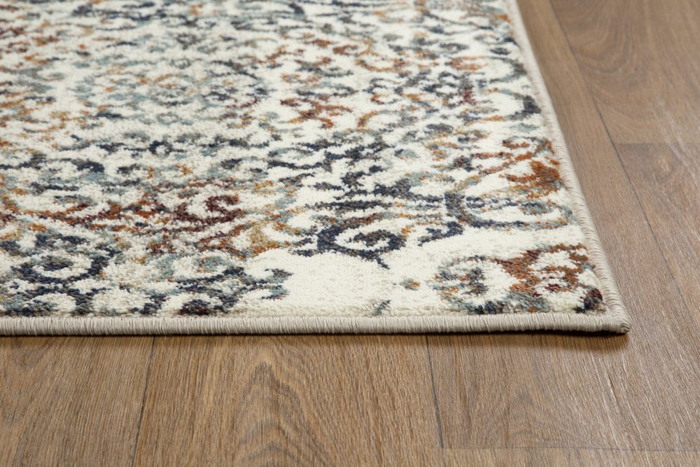 5' X 8' Ivory Rust And Green Oriental Area Rug