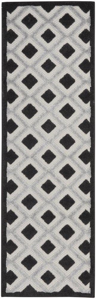 6' Black And White Indoor Outdoor Runner Rug