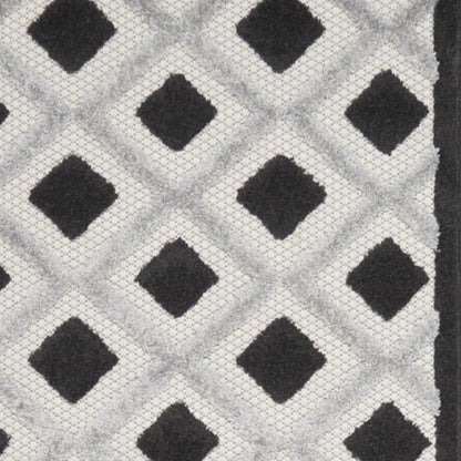 12' Black And White Indoor Outdoor Runner Rug