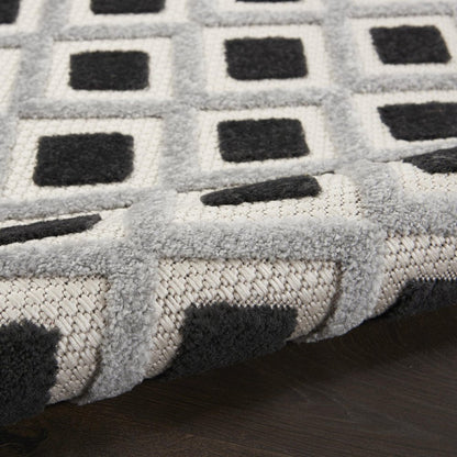 8' Black And White Indoor Outdoor Runner Rug